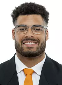 KNOXVILLE, TN - April 26, 2022 - Tight end Jacob Warren #87 of the Tennessee Volunteers headshot taken in Knoxville, TN. Photo By Andrew Ferguson/Tennessee Athletics