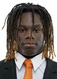 KNOXVILLE, TN - April 26, 2022 - Defensive back De'Shawn Rucker #28 of the Tennessee Volunteers headshot taken in Knoxville, TN. Photo By Andrew Ferguson/Tennessee Athletics