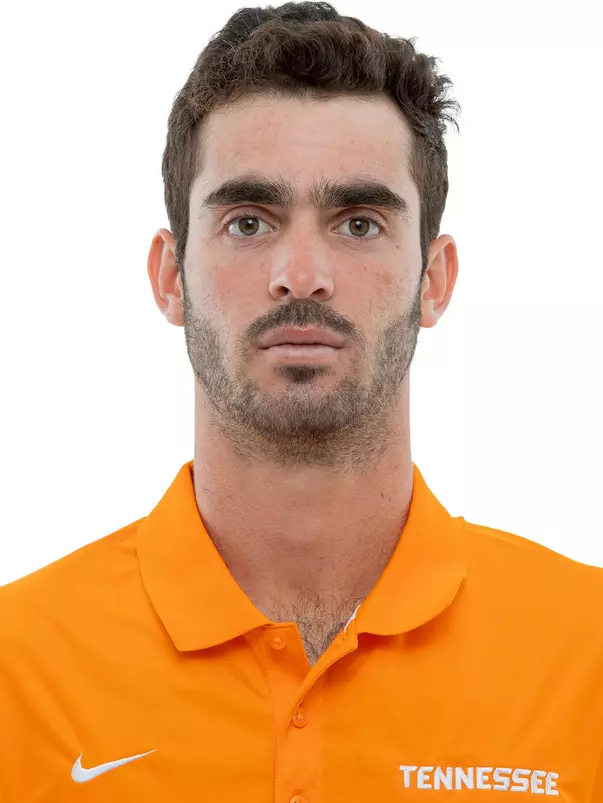 Angel Diaz Headshot