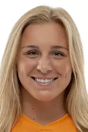 KNOXVILLE, TN - July 27, 2022 - Midfielder Jenna Stayart #5 of the Tennessee Lady Volunteers headshot taken in Knoxville, TN. Photo By Andrew Ferguson/Tennessee Athletics