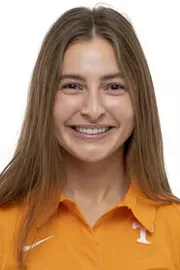 KNOXVILLE, TN - August 30, 2022 - Sydney Pardy of the Tennessee Lady Volunteers headshot taken in Knoxville, TN. Photo By Andrew Ferguson/Tennessee Athletics
