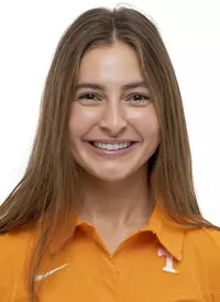 KNOXVILLE, TN - August 30, 2022 - Sydney Pardy of the Tennessee Lady Volunteers headshot taken in Knoxville, TN. Photo By Andrew Ferguson/Tennessee Athletics