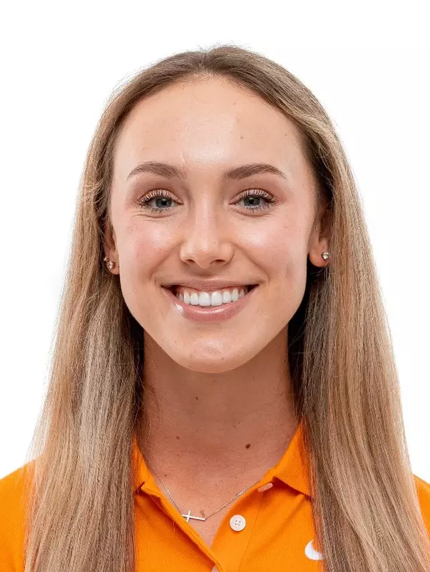 KNOXVILLE, TN - September 08, 2022 -Kayla Holden of the Tennessee Lady Volunteers headshot taken in Knoxville, TN. Photo By Andrew Ferguson/Tennessee Athletics