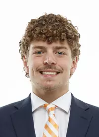 KNOXVILLE, TN - September 05, 2022 - Nick Simons of the Tennessee Volunteers during the 2022 Photo Day in Knoxville, TN. Photo By John Golliher/Tennessee Athletics