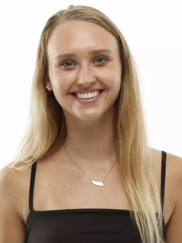 KNOXVILLE, TN - September 05, 2022 - Lyndsey Huizenga of the Tennessee Volunteers during the 2022 Photo Day in Knoxville, TN. Photo By John Golliher/Tennessee Athletics