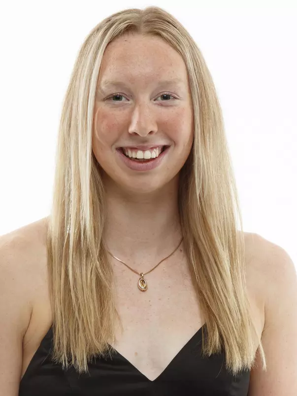 KNOXVILLE, TN - September 05, 2022 - Summer Smith of the Tennessee Volunteers during the 2022 Photo Day in Knoxville, TN. Photo By John Golliher/Tennessee Athletics