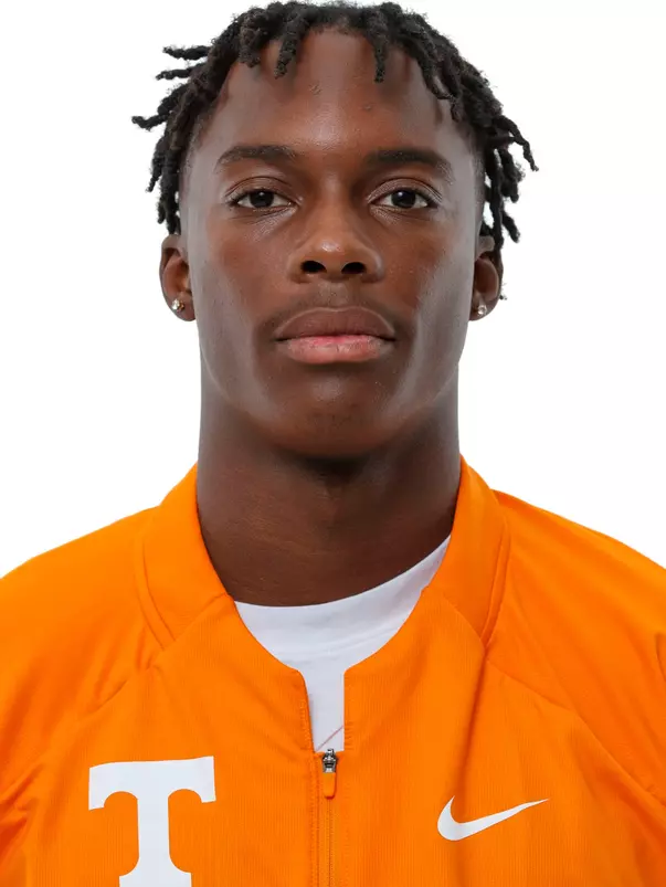 KNOXVILLE, TN - October 31, 2023 - Devonte Howell of the Tennessee Volunteers headshot taken in Knoxville, TN. Photo By Kate Luffman/Tennessee Athletics