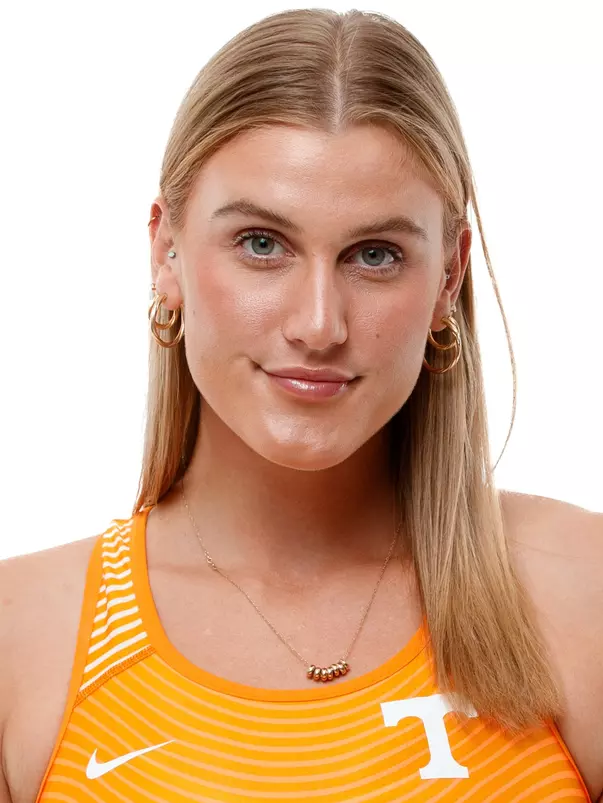 Sarah Abrams Headshot