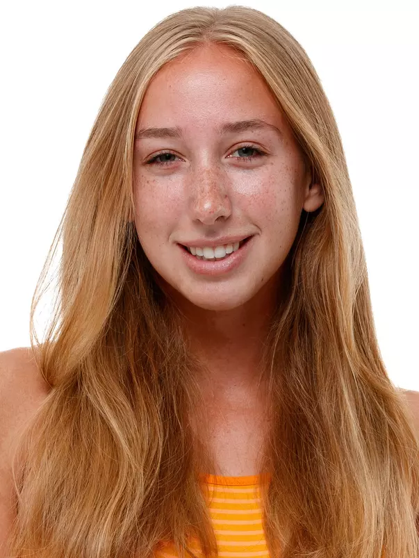 Alyssa Biernat Headshot