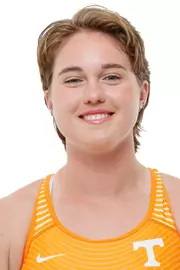 Lili Binetti Headshot