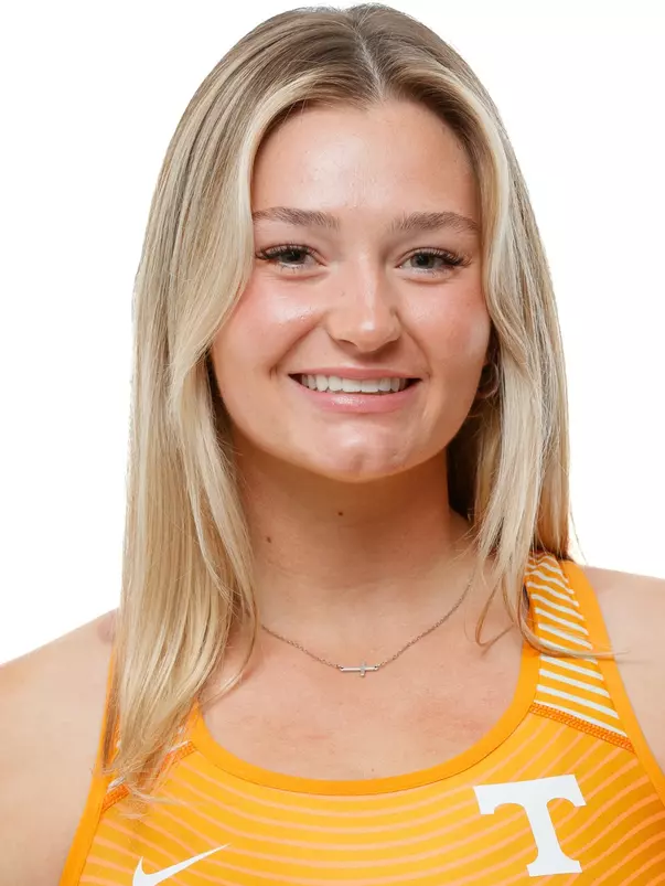 Casey Lenihan Headshot