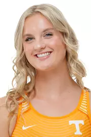 Natalia Loram Headshot
