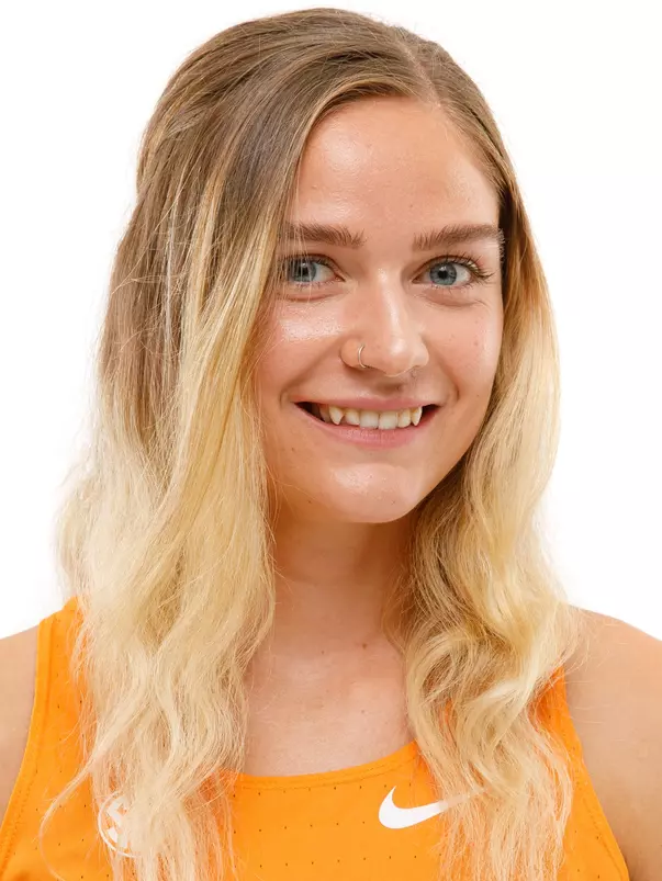 KNOXVILLE, TN - September 06, 2022 - Jasmine Fehr of the Tennessee Volunteers headshot taken in Knoxville, TN. Photo By Kate Luffman/Tennessee Athletics