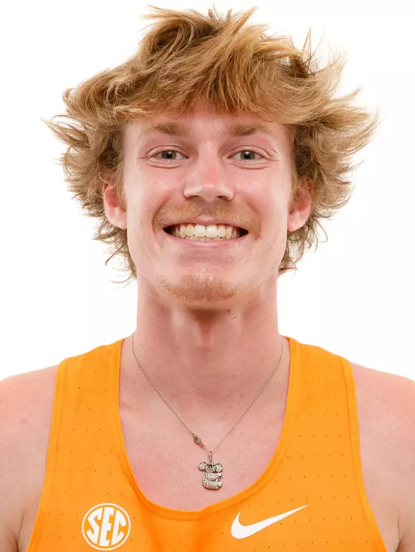 KNOXVILLE, TN - September 06, 2022 - Nate Kawalec of the Tennessee Volunteers headshot taken in Knoxville, TN. Photo By Kate Luffman/Tennessee Athletics