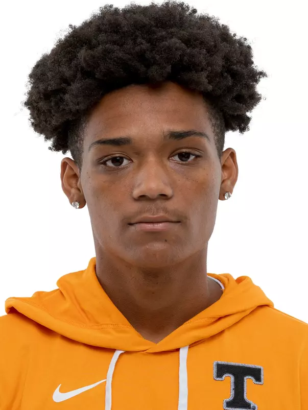 KNOXVILLE, TN - September 07, 2022 - Aidan Mcduffie of the Tennessee Volunteers headshot taken in Knoxville, TN. Photo By Andrew Ferguson/Tennessee Athletics