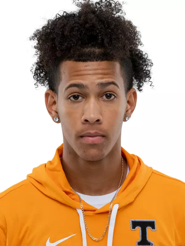 KNOXVILLE, TN - September 07, 2022 - Leonard Mustari of the Tennessee Volunteers headshot taken in Knoxville, TN. Photo By Andrew Ferguson/Tennessee Athletics