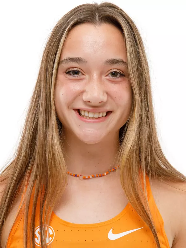 KNOXVILLE, TN - September 06, 2022 - Audrey Thronson of the Tennessee Volunteers headshot taken in Knoxville, TN. Photo By Kate Luffman/Tennessee Athletics