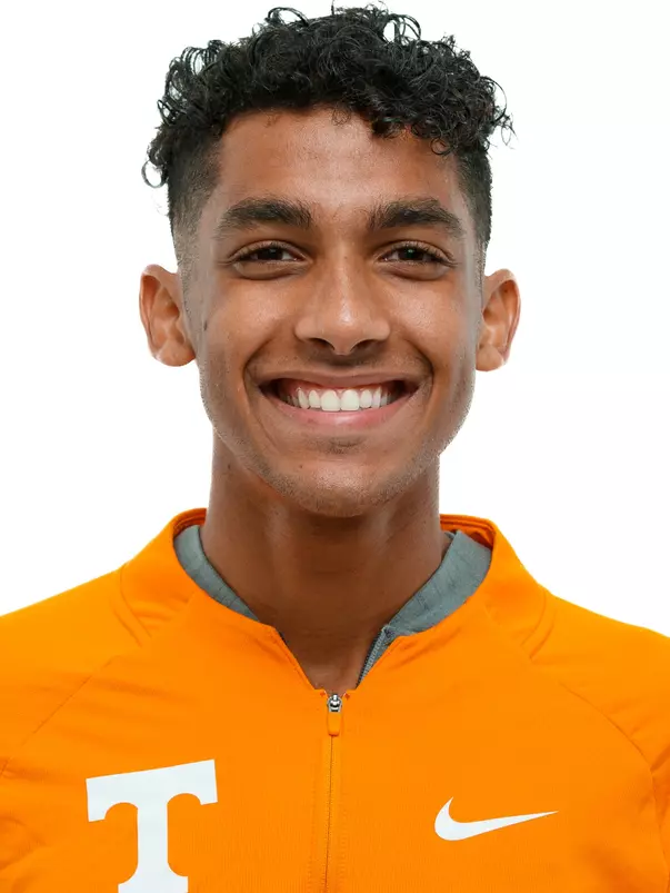 KNOXVILLE, TN - August 15, 2023 - Yaseen Abdalla of the Tennessee Volunteers headshot taken in Knoxville, TN. Photo By Emma Corona/Tennessee Athletics