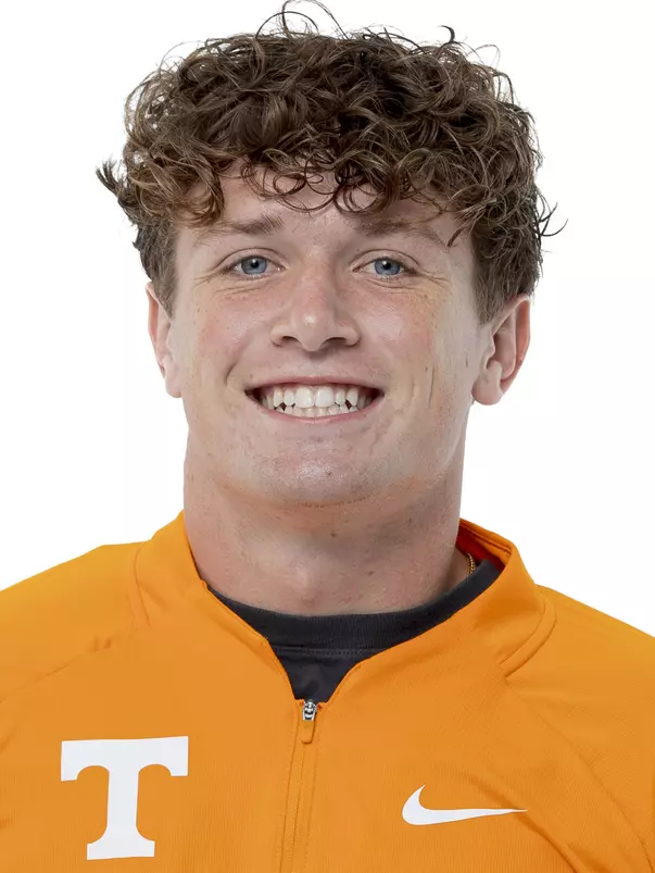 KNOXVILLE, TN - August 21, 2023 - Seth Apple of the Tennessee Volunteers headshot taken in Knoxville, TN. Photo By Andrew Ferguson/Tennessee Athletics