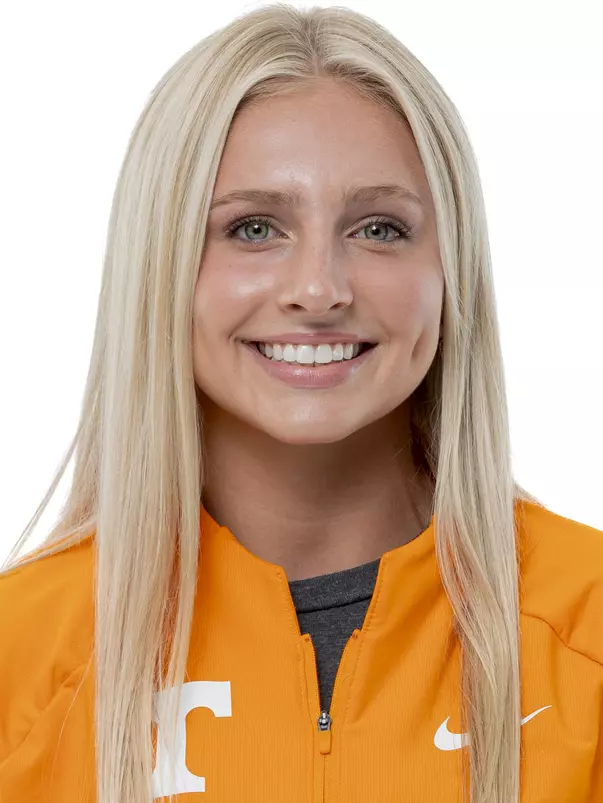 KNOXVILLE, TN - August 21, 2023 - Kendall Ford of the Tennessee Volunteers headshot taken in Knoxville, TN. Photo By Andrew Ferguson/Tennessee Athletics