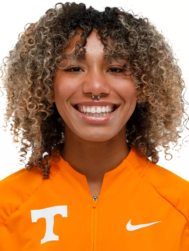 KNOXVILLE, TN - August 15, 2023 - Kayla Gholar of the Tennessee Volunteers headshot taken in Knoxville, TN. Photo By Emma Corona/Tennessee Athletics