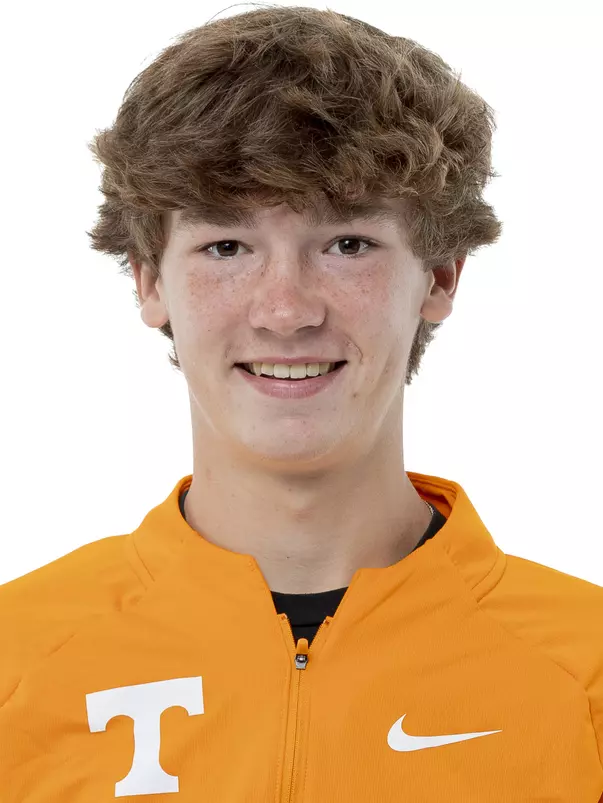 KNOXVILLE, TN - August 21, 2023 - Carter Knox of the Tennessee Volunteers headshot taken in Knoxville, TN. Photo By Andrew Ferguson/Tennessee Athletics