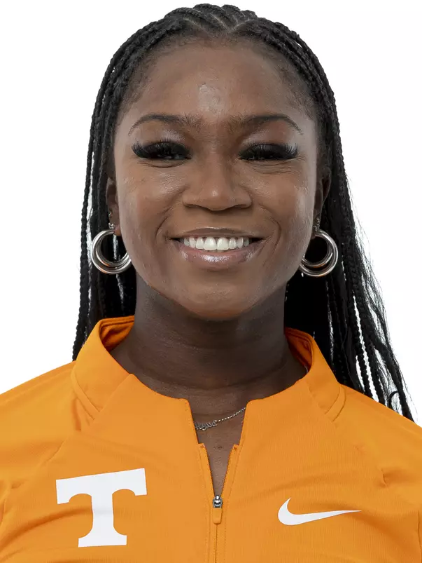 KNOXVILLE, TN - August 21, 2023 - Alyssa Raymond of the Tennessee Volunteers headshot taken in Knoxville, TN. Photo By Andrew Ferguson/Tennessee Athletics