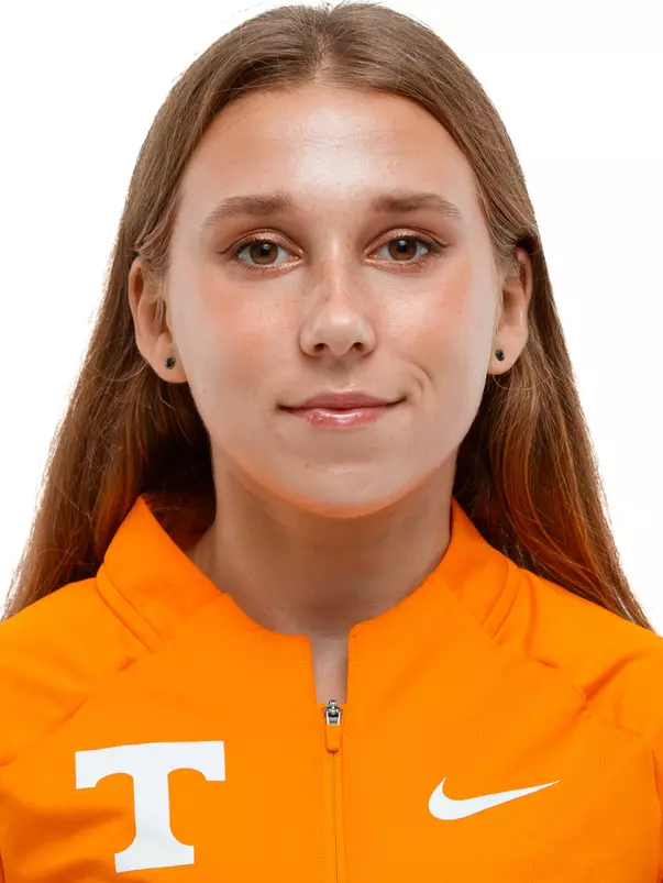 KNOXVILLE, TN - August 15, 2023 - Oliwia Wawrzyniak of the Tennessee Volunteers headshot taken in Knoxville, TN. Photo By Emma Corona/Tennessee Athletics