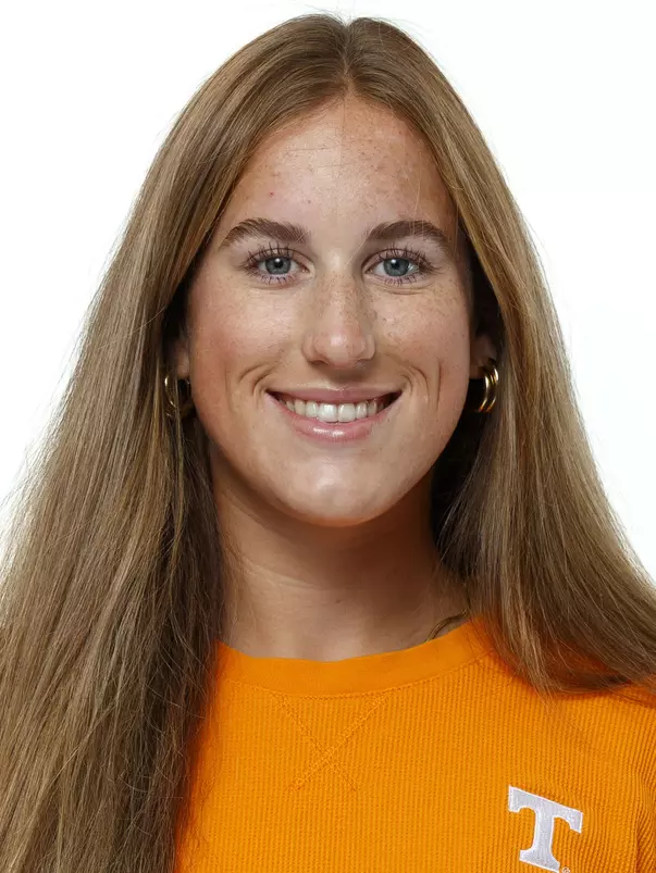 KNOXVILLE, TN - October 23, 2024 - Abigail Fowler of the Tennessee Lady Volunteers headshot taken in Knoxville, TN. Photo By Kate Luffman/Tennessee Athletics