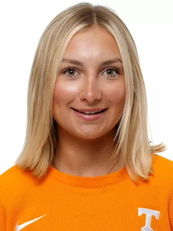 KNOXVILLE, TN - October 23, 2024 - Taryn Graves of the Tennessee Lady Volunteers headshot taken in Knoxville, TN. Photo By Kate Luffman/Tennessee Athletics