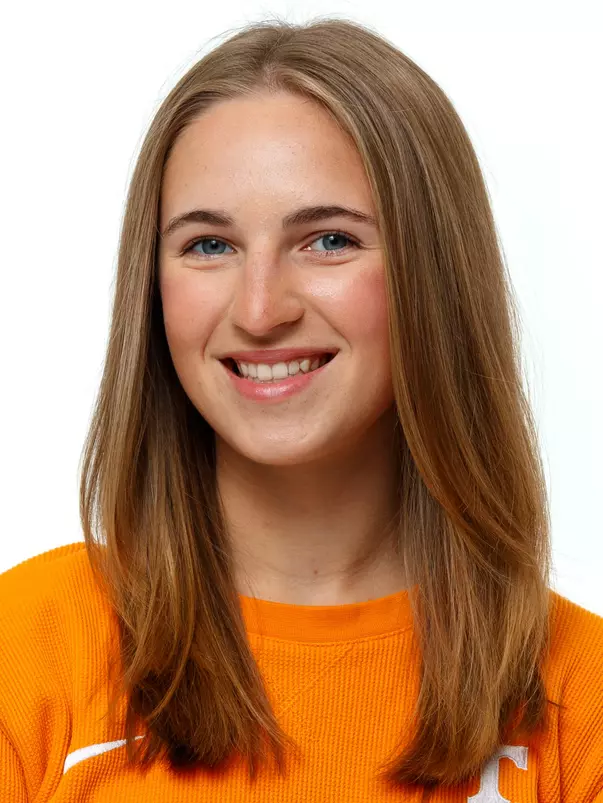KNOXVILLE, TN - October 23, 2024 - Caroline Pulliam of the Tennessee Lady Volunteers headshot taken in Knoxville, TN. Photo By Kate Luffman/Tennessee Athletics
