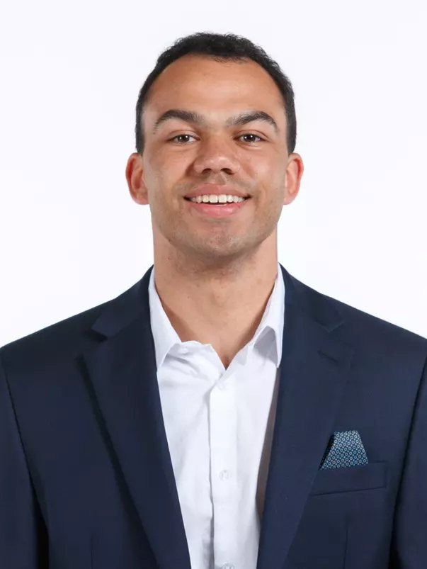 KNOXVILLE, TN - September 18, 2023 - Graduate Assistant Dillon Carson of the Tennessee Lady Volunteers headshot taken during 2023 women?s basketball photo day in Knoxville, TN. Photo By Ian Cox/Tennessee Athletics