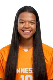 Forward Kameran Bluette #19 Head Shot