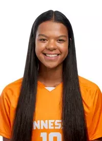 Forward Kameran Bluette #19 Head Shot