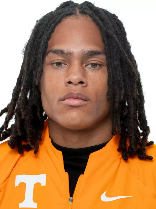 KNOXVILLE, TN - August 21, 2024 - Avaunt Ortiz of the Tennessee Volunteers headshot taken in Knoxville, TN. Photo By Andrew Ferguson/Tennessee Athletics