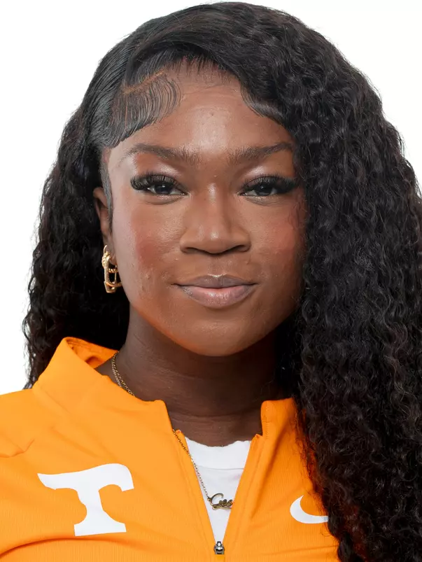 KNOXVILLE, TN - August 21, 2024 - Alyssa Raymond of the Tennessee Volunteers headshot taken in Knoxville, TN. Photo By Andrew Ferguson/Tennessee Athletics