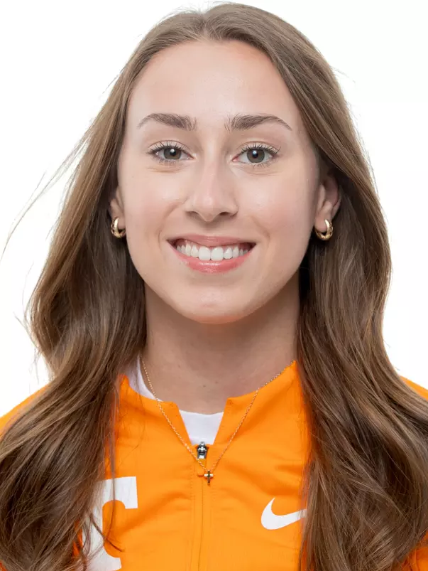 KNOXVILLE, TN - August 21, 2024 - Caley Sosnowski of the Tennessee Volunteers headshot taken in Knoxville, TN. Photo By Andrew Ferguson/Tennessee Athletics