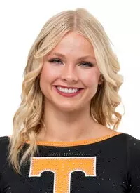 Mercedes Lorentz Headshot