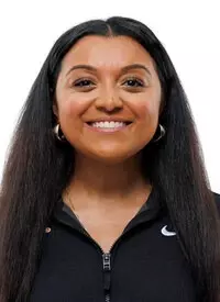 Mashayla Cecil Head Shot 25-26