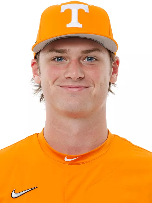 KNOXVILLE, TN - October 02, 2025 - Catcher Levi Clark #16 of the Tennessee Volunteers headshot taken in Knoxville, TN. Photo By Kate Luffman/Tennessee Athletics