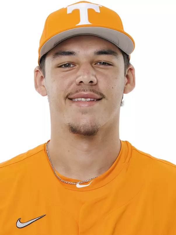 KNOXVILLE, TN - October 02, 2025 - Pitcher Jackson Estes #40 of the Tennessee Volunteers headshot taken in Knoxville, TN. Photo By Kate Luffman/Tennessee Athletics