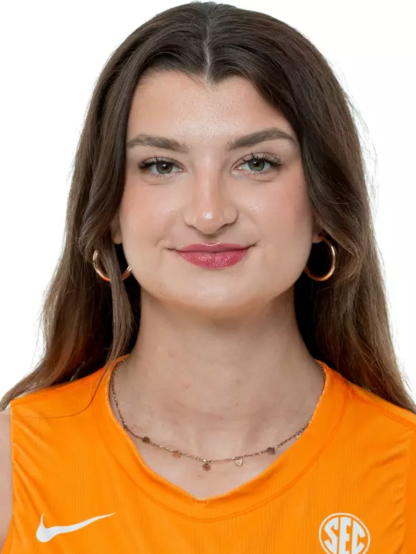 KNOXVILLE, TN - June 04, 2025 - Middle blocker Klaudia Pawlik #19 of the Tennessee Lady Volunteers headshot taken in Knoxville, TN. Photo By Andrew Ferguson/Tennessee Athletics