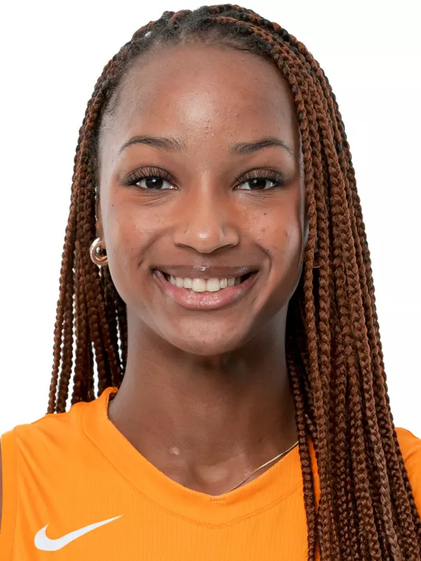 KNOXVILLE, TN - July 22, 2025 - Outside hitter Brynn Williams #9 of the Tennessee Lady Volunteers headshot taken in Knoxville, TN. Photo By Andrew Ferguson/Tennessee Athletics
