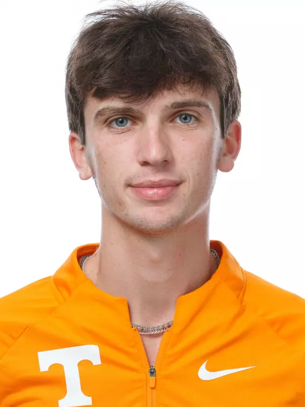 KNOXVILLE, TN - August 21, 2025 - Ethan Edgeworth of the Tennessee Volunteers headshot taken in Knoxville, TN. Photo By Kate Luffman/Tennessee Athletics