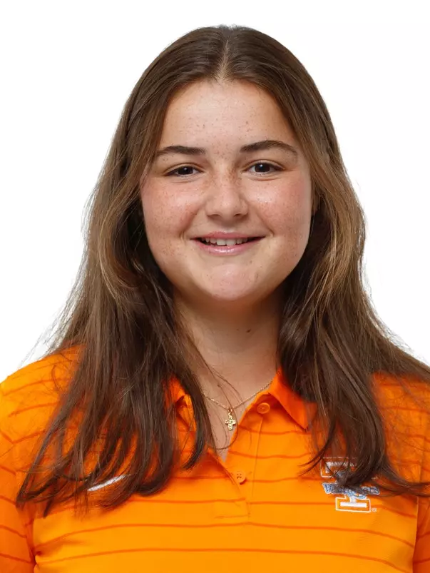 KNOXVILLE, TN - August 14, 2025 - Martina Lopez-Lanchares of the Tennessee Lady Volunteers headshot taken in Knoxville, TN. Photo By Kate Luffman/Tennessee Athletics