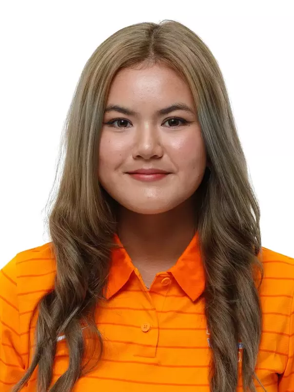 KNOXVILLE, TN - August 14, 2025 - Thitikarn Thapasit of the Tennessee Lady Volunteers headshot taken in Knoxville, TN. Photo By Kate Luffman/Tennessee Athletics