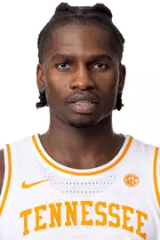 KNOXVILLE, TN - September 22, 2025 - Forward Felix Okpara #34 of the Tennessee Volunteers portrait taken during photo day in Knoxville, TN. Photo By Andrew Ferguson/Tennessee Athletics