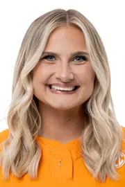 Barnhart_Aubrey Headshot 2026