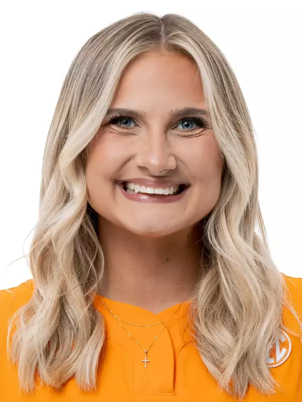 Barnhart_Aubrey Headshot 2026