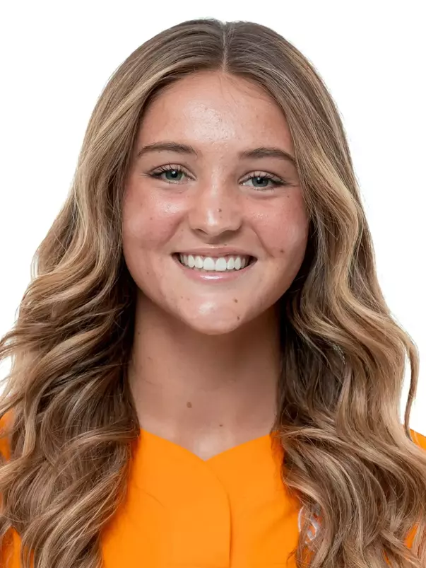 Barnhart_Meredith Headshot 2026